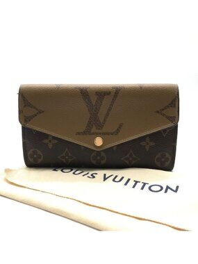 Louis Vuitton Monogram Giant Reverse Portefeuille Wallet